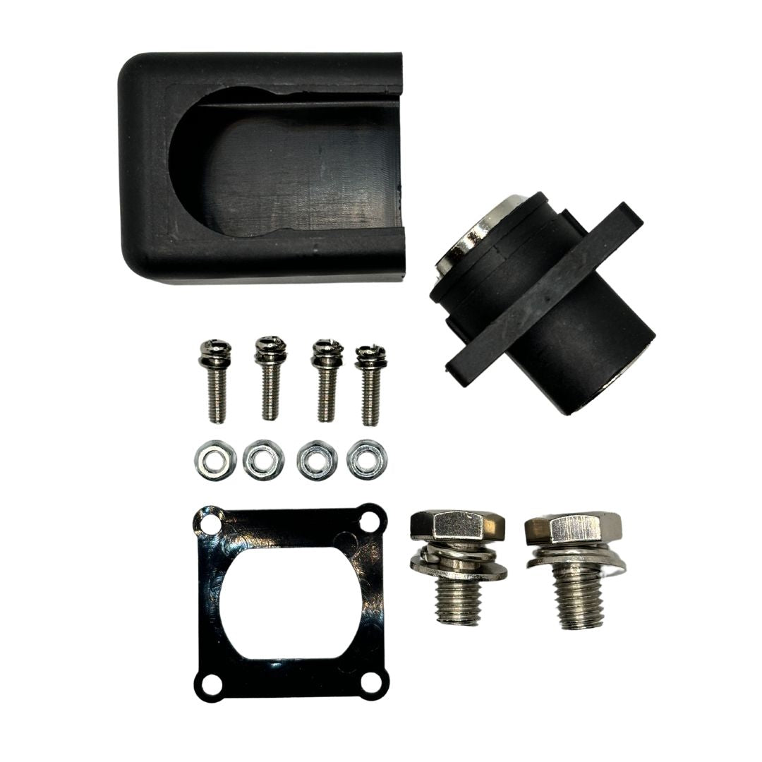 Female Pass / Feed Through Battery Terminal 200amp (M8 Terminals)